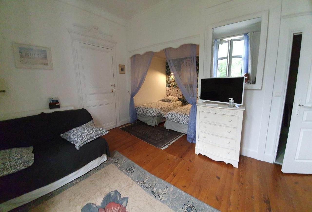 Manoir De Tireveste 3*