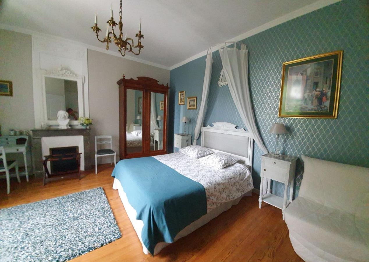 Bed & Breakfast Manoir De Tireveste