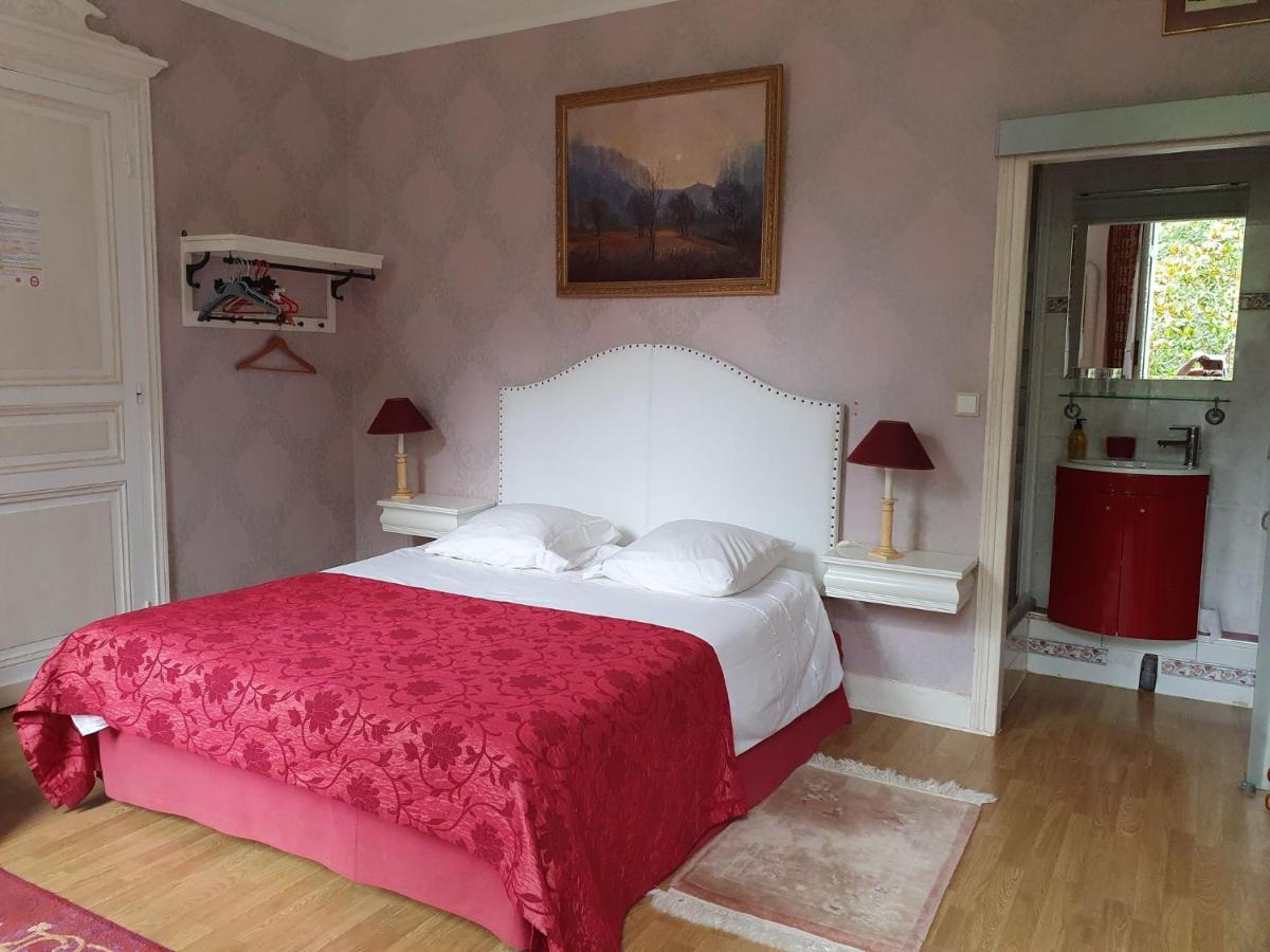 Manoir De Tireveste 3*